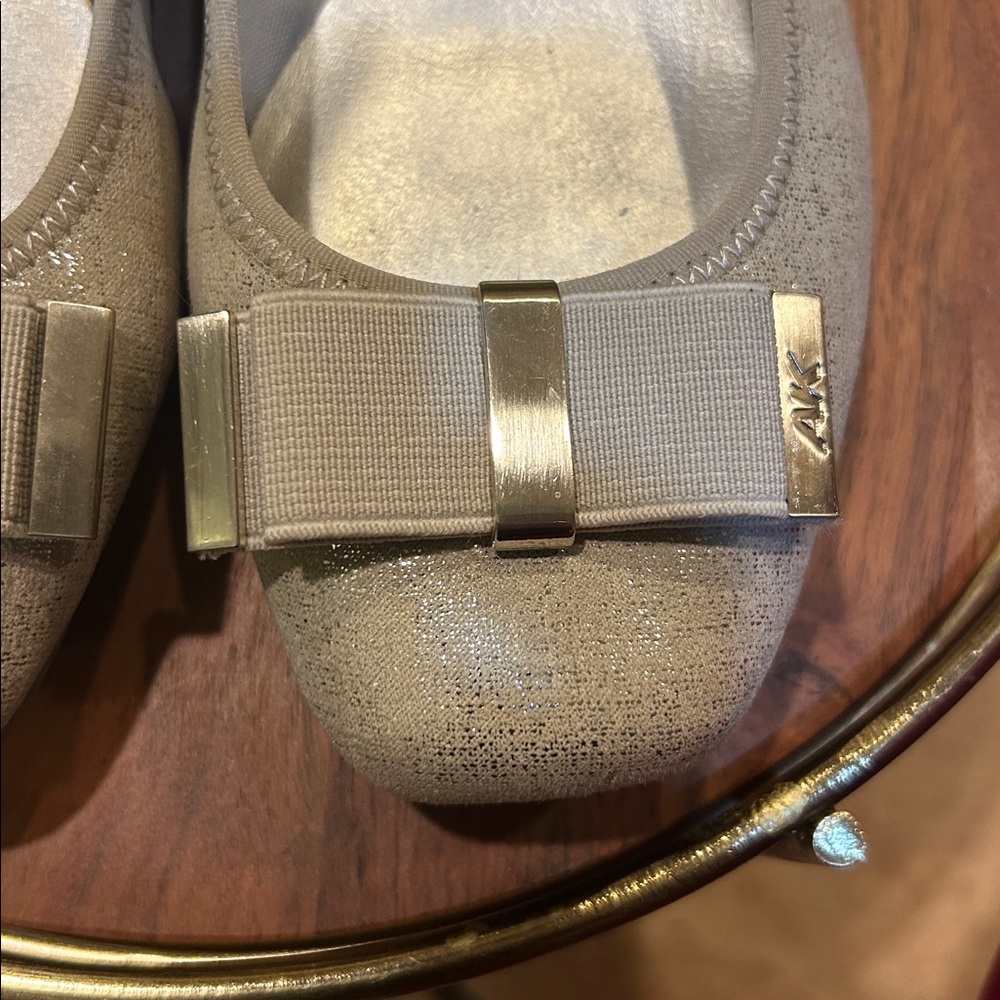 AK Sports Gold light gray tan Slingback Ballet Shoes, Size 7M - Picture 3 of 9
